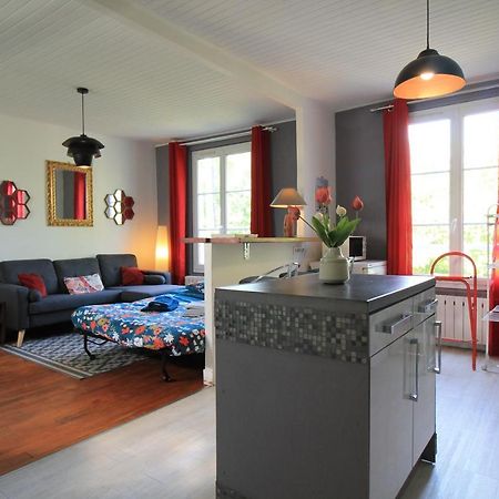 Disponible - Appartement Entier - Ligne H 15Mn Paris-Gare Du Nord, Parking Rue Gratuit, 4 Pers, Station De Train En Face Toutes Les 15Mn, Hippodrome, Cdfas, Universite, Borne Electrique, 1Er Etage Eaubonne Buitenkant foto