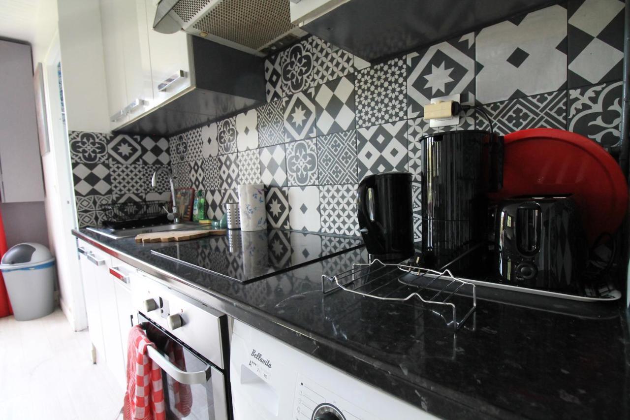 Disponible - Appartement Entier - Ligne H 15Mn Paris-Gare Du Nord, Parking Rue Gratuit, 4 Pers, Station De Train En Face Toutes Les 15Mn, Hippodrome, Cdfas, Universite, Borne Electrique, 1Er Etage Eaubonne Buitenkant foto