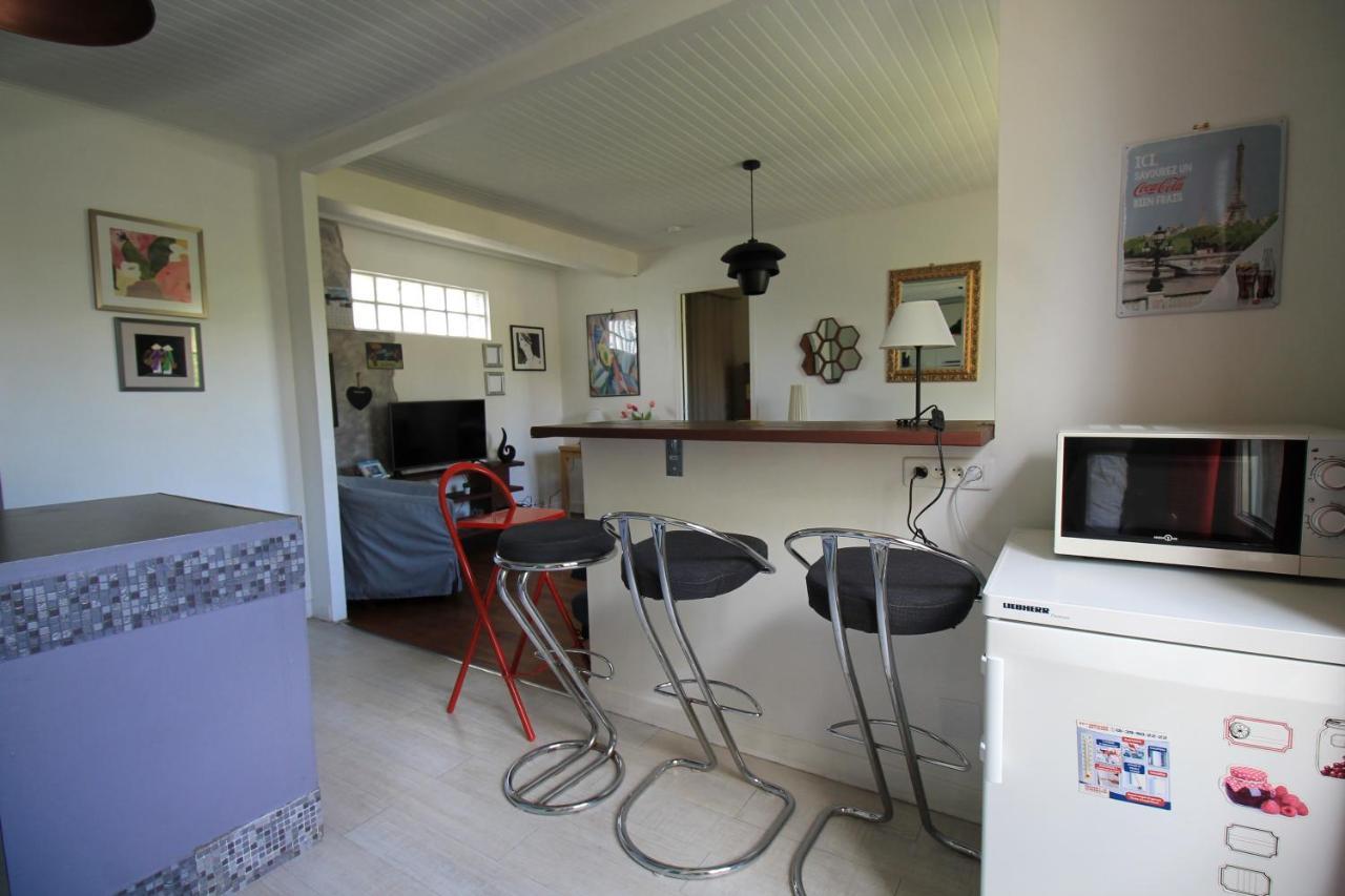 Disponible - Appartement Entier - Ligne H 15Mn Paris-Gare Du Nord, Parking Rue Gratuit, 4 Pers, Station De Train En Face Toutes Les 15Mn, Hippodrome, Cdfas, Universite, Borne Electrique, 1Er Etage Eaubonne Buitenkant foto