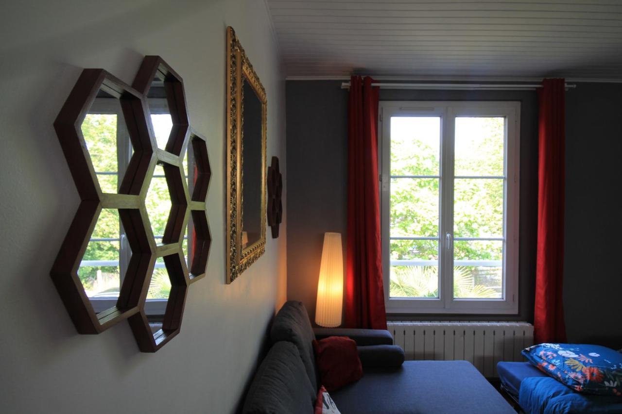 Disponible - Appartement Entier - Ligne H 15Mn Paris-Gare Du Nord, Parking Rue Gratuit, 4 Pers, Station De Train En Face Toutes Les 15Mn, Hippodrome, Cdfas, Universite, Borne Electrique, 1Er Etage Eaubonne Buitenkant foto